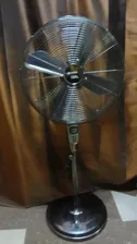 Напольный вентилятор VITEK AIRO 2 VT-1922 CH(Е0551А)